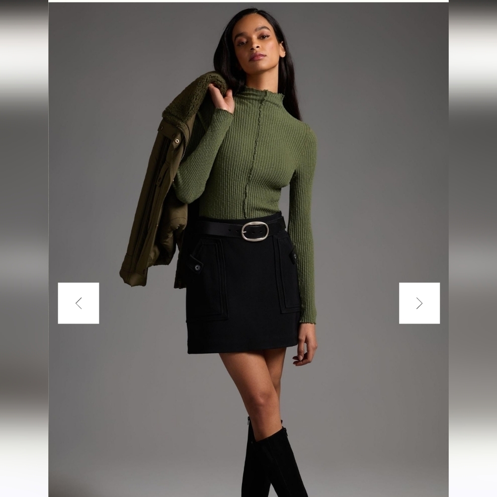NWT || T. LA || Anthropologie mockneck, ribbed, green shirt, raw seams, sz s